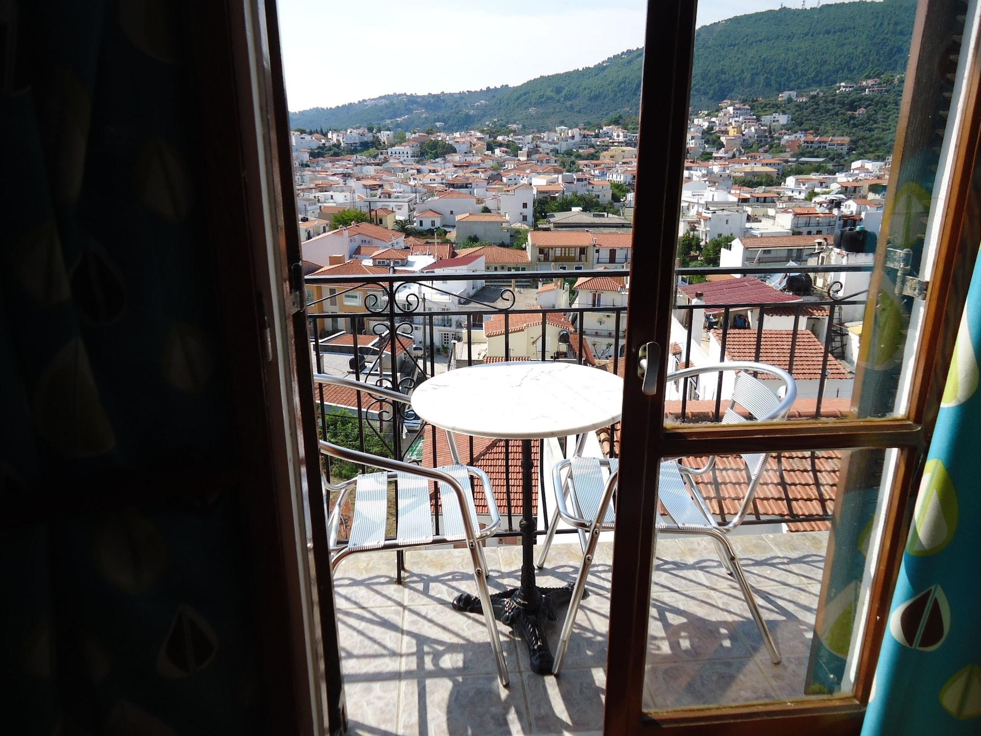 Pension Margarita Skiathos Town Ngoại thất bức ảnh