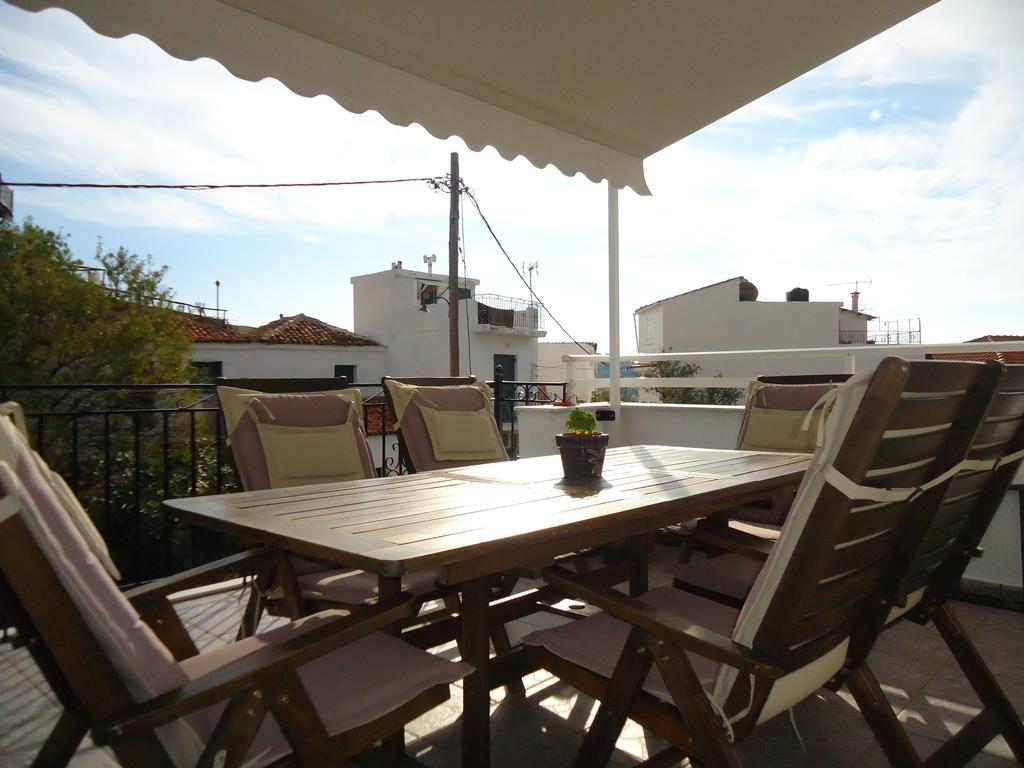 Pension Margarita Skiathos Town Ngoại thất bức ảnh