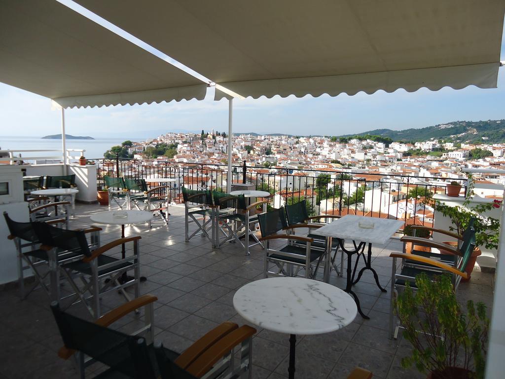 Pension Margarita Skiathos Town Ngoại thất bức ảnh