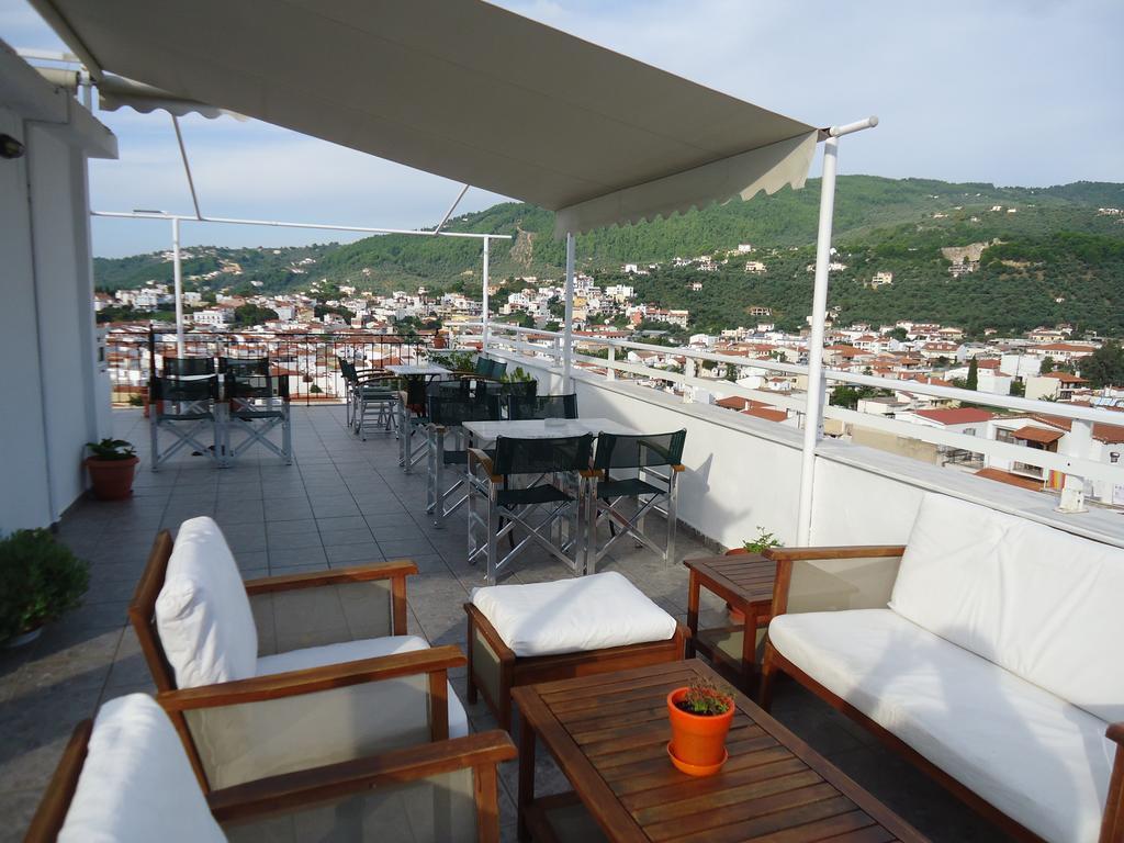 Pension Margarita Skiathos Town Ngoại thất bức ảnh